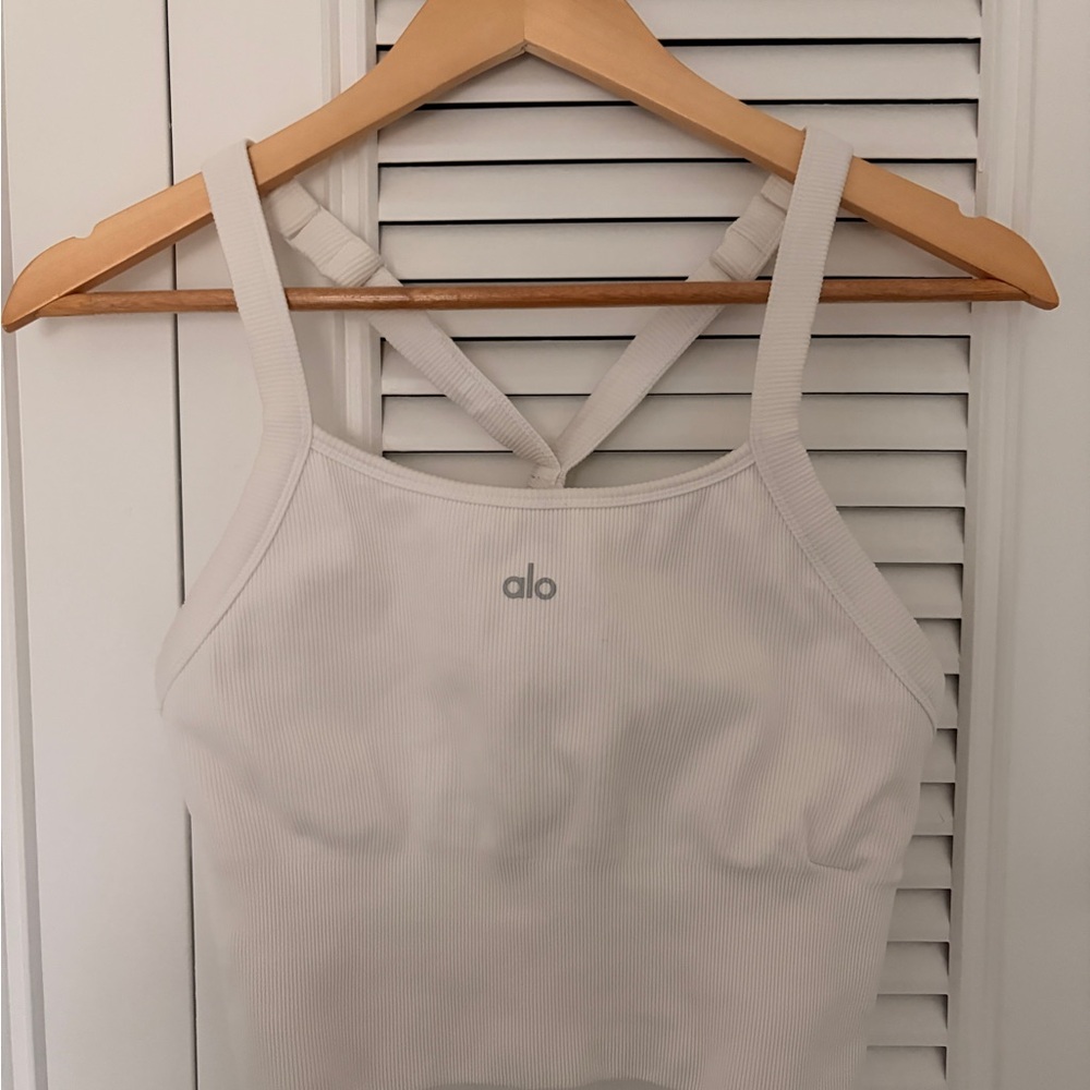 ALO Yoga Seamless Ribbed Favorite Bra Tank in White